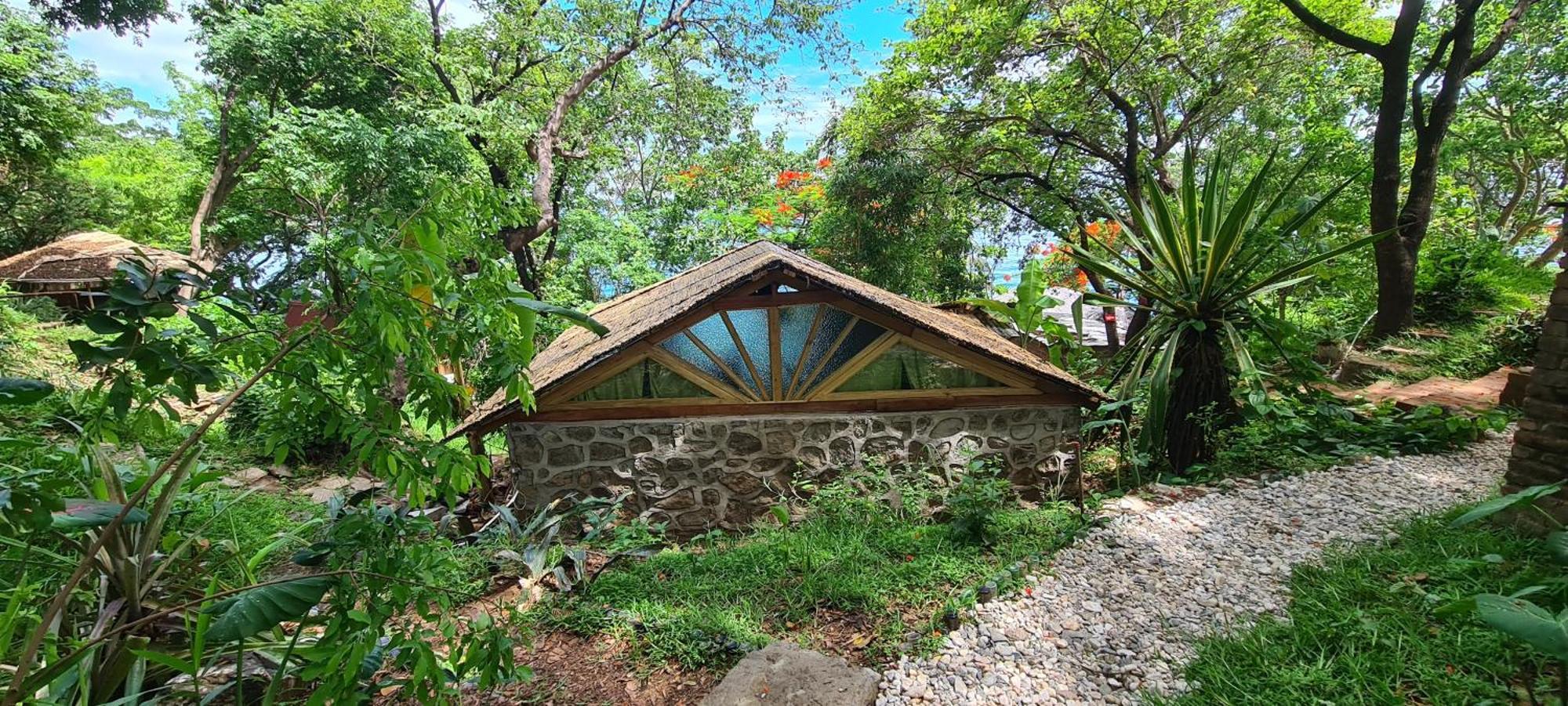Butterfly Space- A Non-Profit Eco-Lodge Nkhata Bay Εξωτερικό φωτογραφία